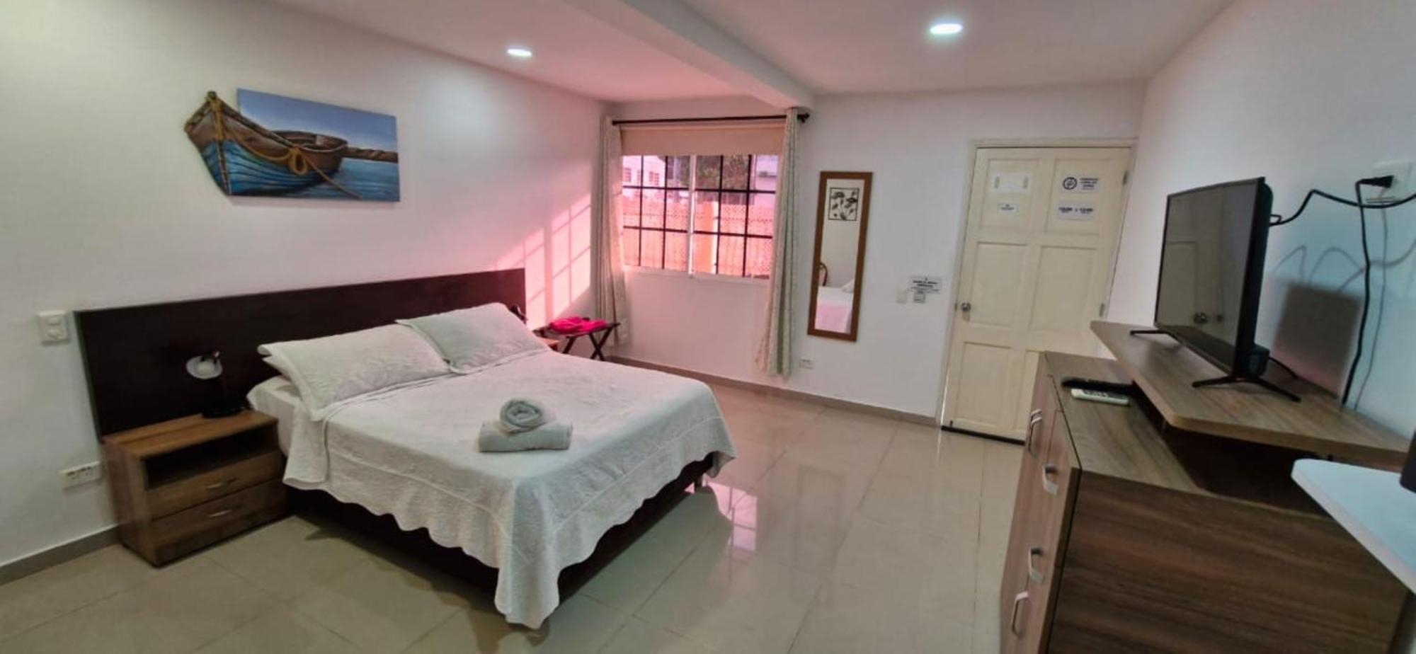 Hostal Marlyn San Andrés エクステリア 写真
